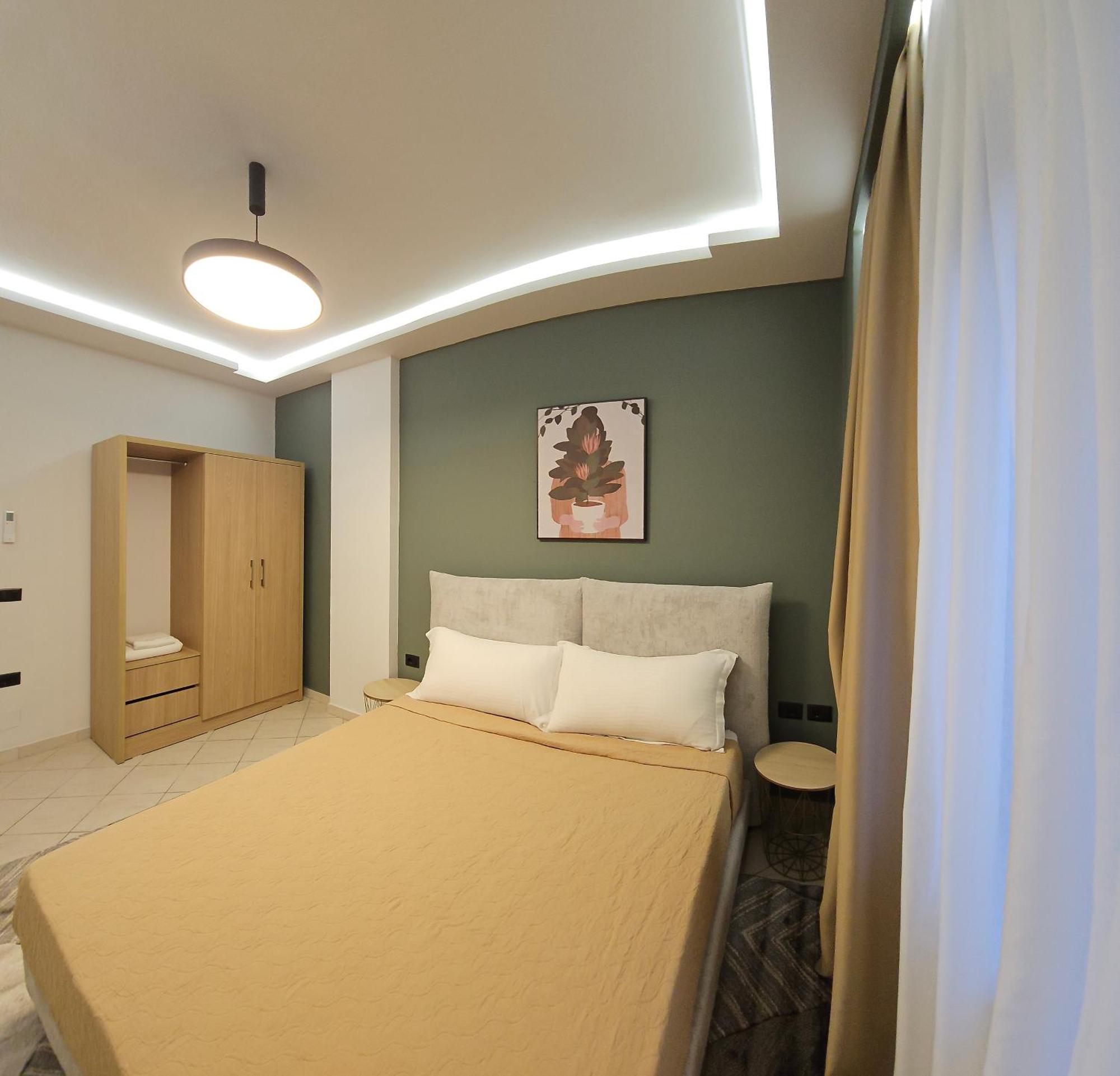 Oda Hotel Tirana 3*
