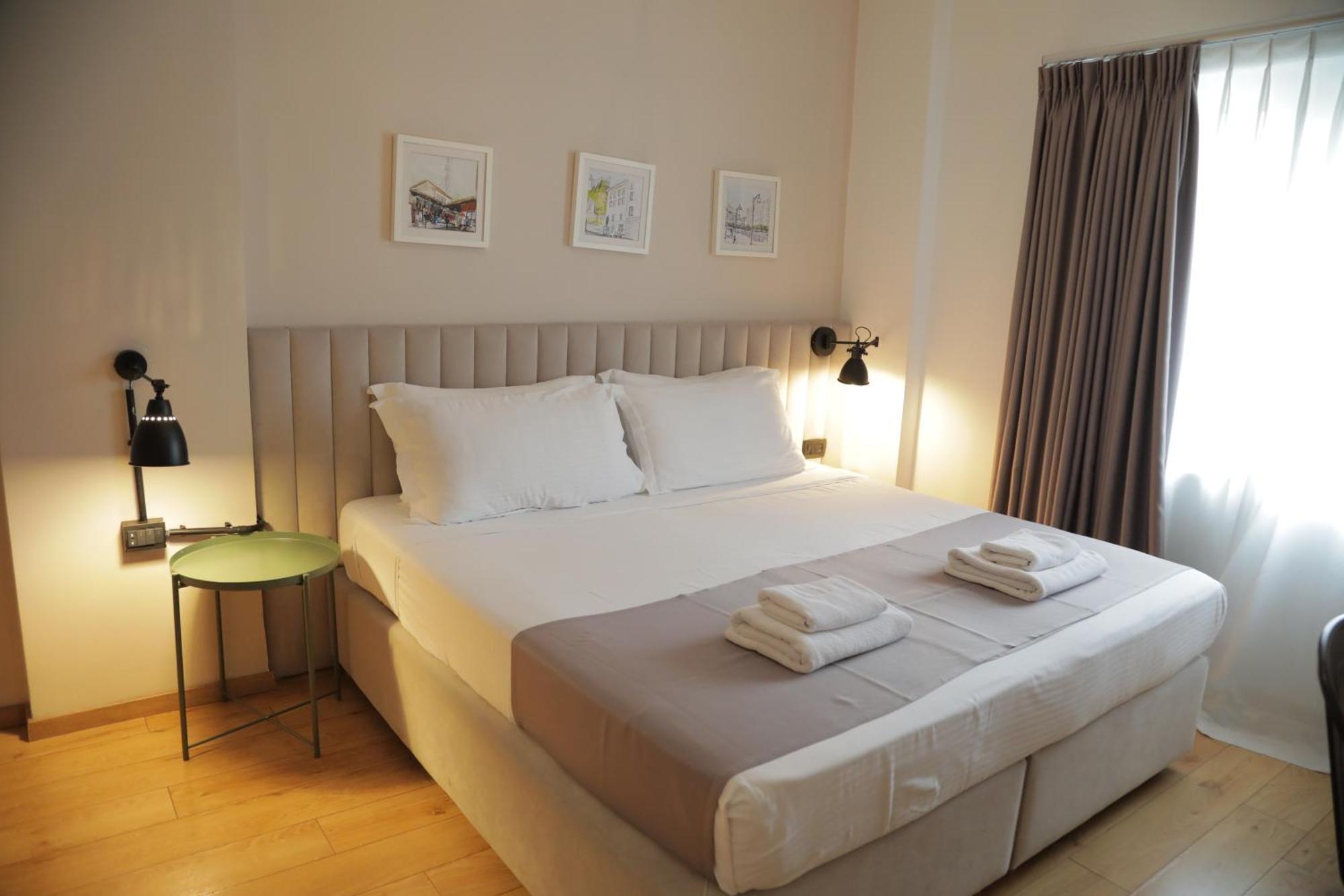 Oda Hotel Tirana Szálloda 3*